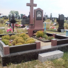 Цоколя, ограды, цветники из гранита_110