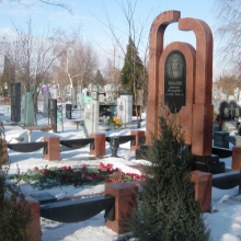 Цоколя, ограды, цветники из гранита_140