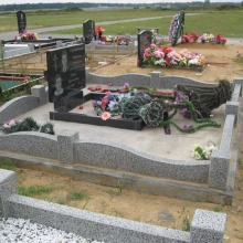 Цоколя, ограды, цветники из гранита_185