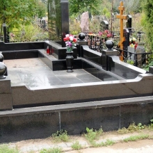 Цоколя, ограды, цветники из гранита_250