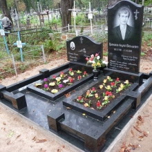 Цоколя, ограды, цветники из гранита_290