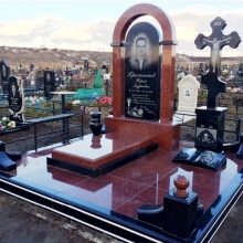 Памятники из габбро_4